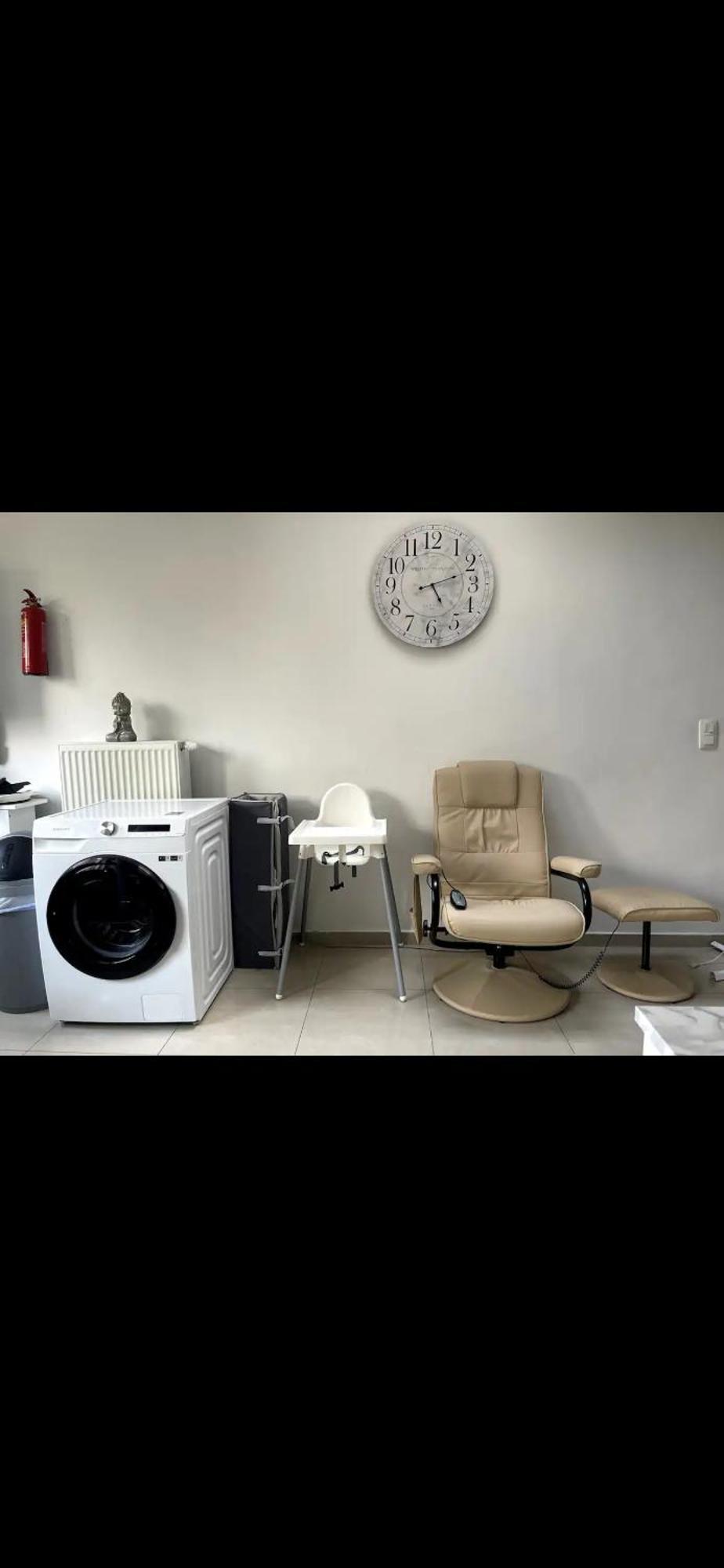 Appartement Spacieux Avec Terrasse Et Garage Prive Brussels Luaran gambar